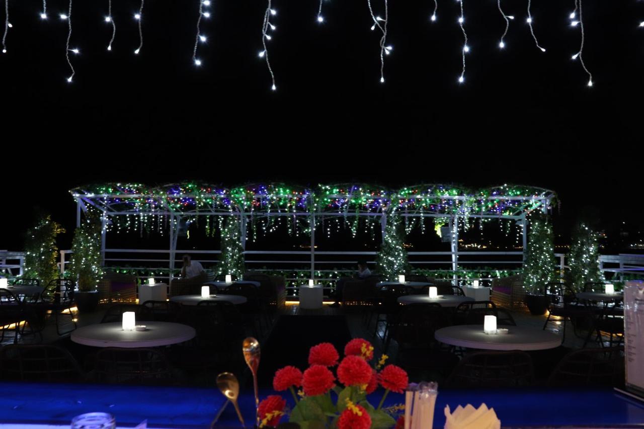 Jwm Hotel And Casino Σίχανουκβιλ Εξωτερικό φωτογραφία